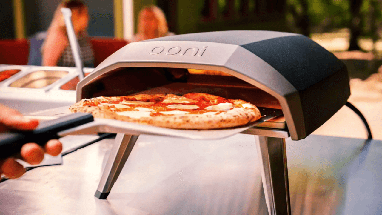 Why Every Homeowner Wants An Ooni Pizza Ovens In Their Outdoor Space